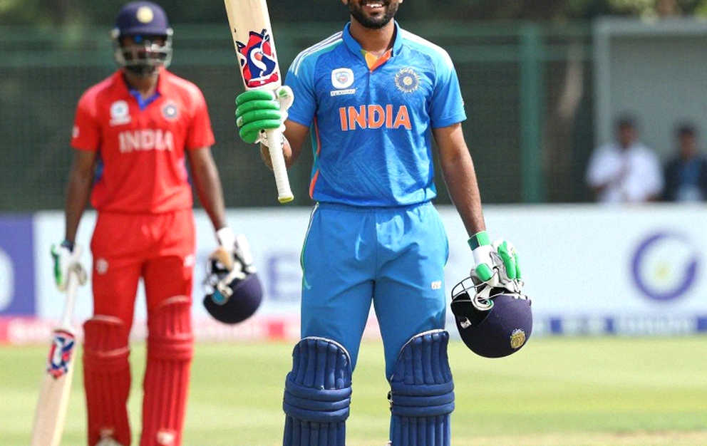 বলের এক পাশের ঘর্ষণ, ৩৫ বছরের কাঁধ আর ২১৪ রানের ব্যবধান: ডারবান থেকে গকেবেরহা পর্যন্ত রিভার্স সুইং ডোজিয়ার বলের এক পাশের ঘর্ষণ, ৩৫ বছরের কাঁধ আর ২১৪ রানের ব্যবধান: ডারবান থেকে গকেবেরহা পর্যন্ত রিভার্স সুইং ডোজিয়ার