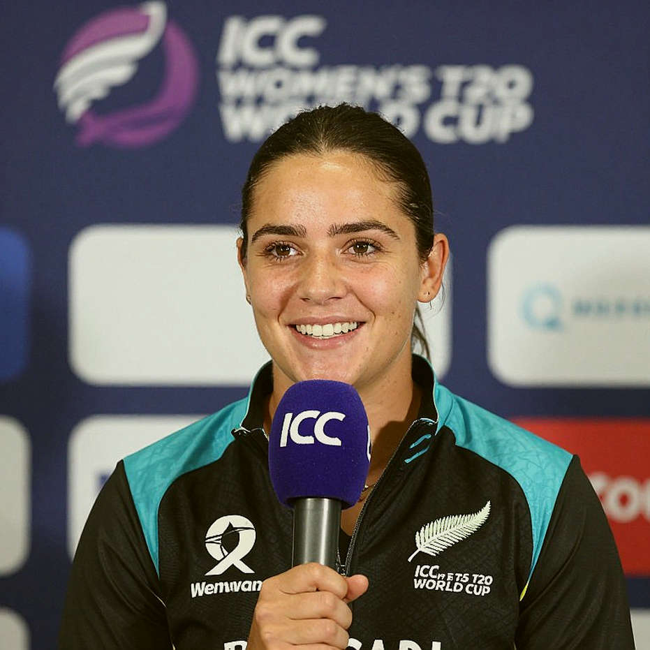 Bhuvi Will Love These Conditions in New Zealand, Believes Santner Bhuvi Will Love These Conditions in New Zealand, Believes Santner