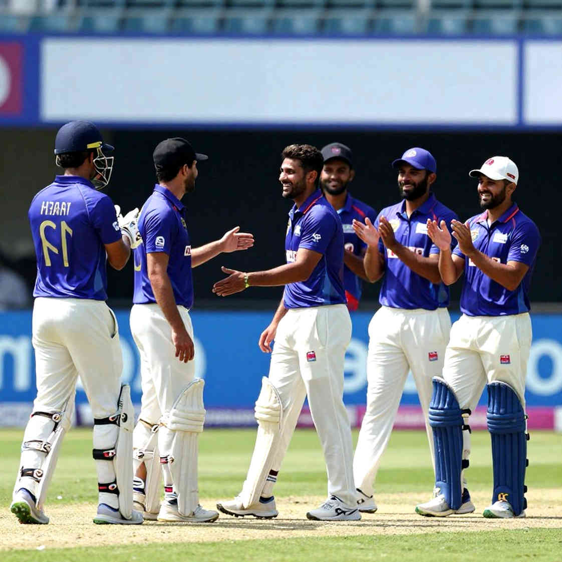 ৪৮৩ রান ও ৫৩.৬৬ গড়ের আড়ালে রাজ্জাক-পুত্রের আসল সংখ্যা ৩৯.৪৮
