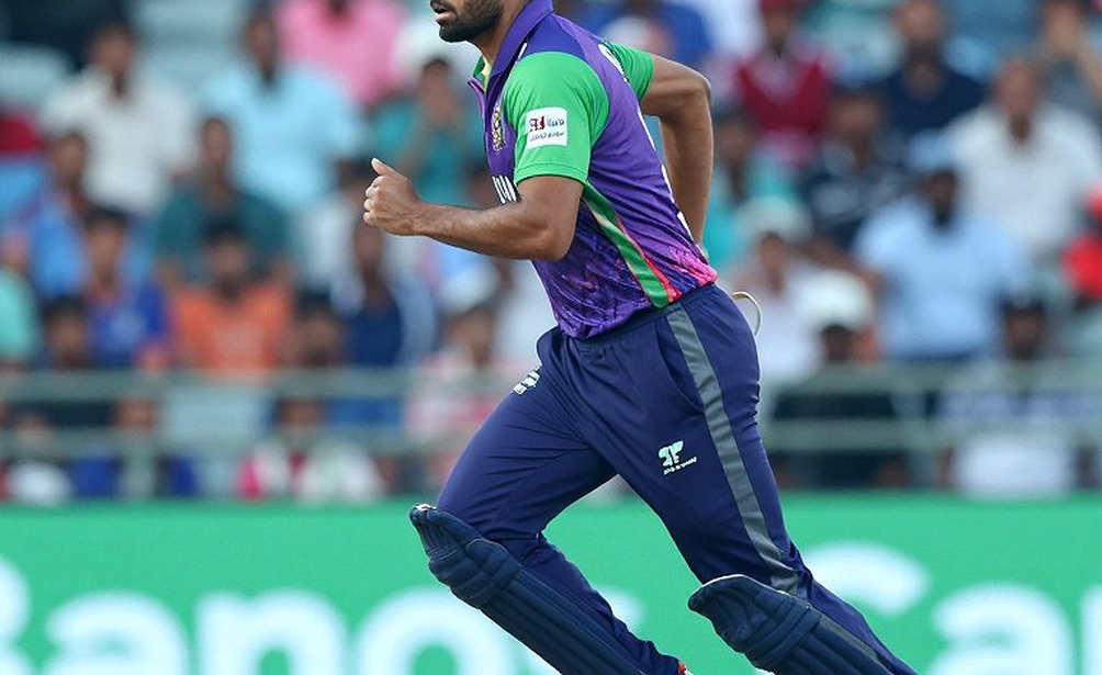 Five, Not Six: Ali Khan's Rogue Wide, MCC Law, and Cricket's Most Common Misreading Five, Not Six: Ali Khan's Rogue Wide, MCC Law, and Cricket's Most Common Misreading