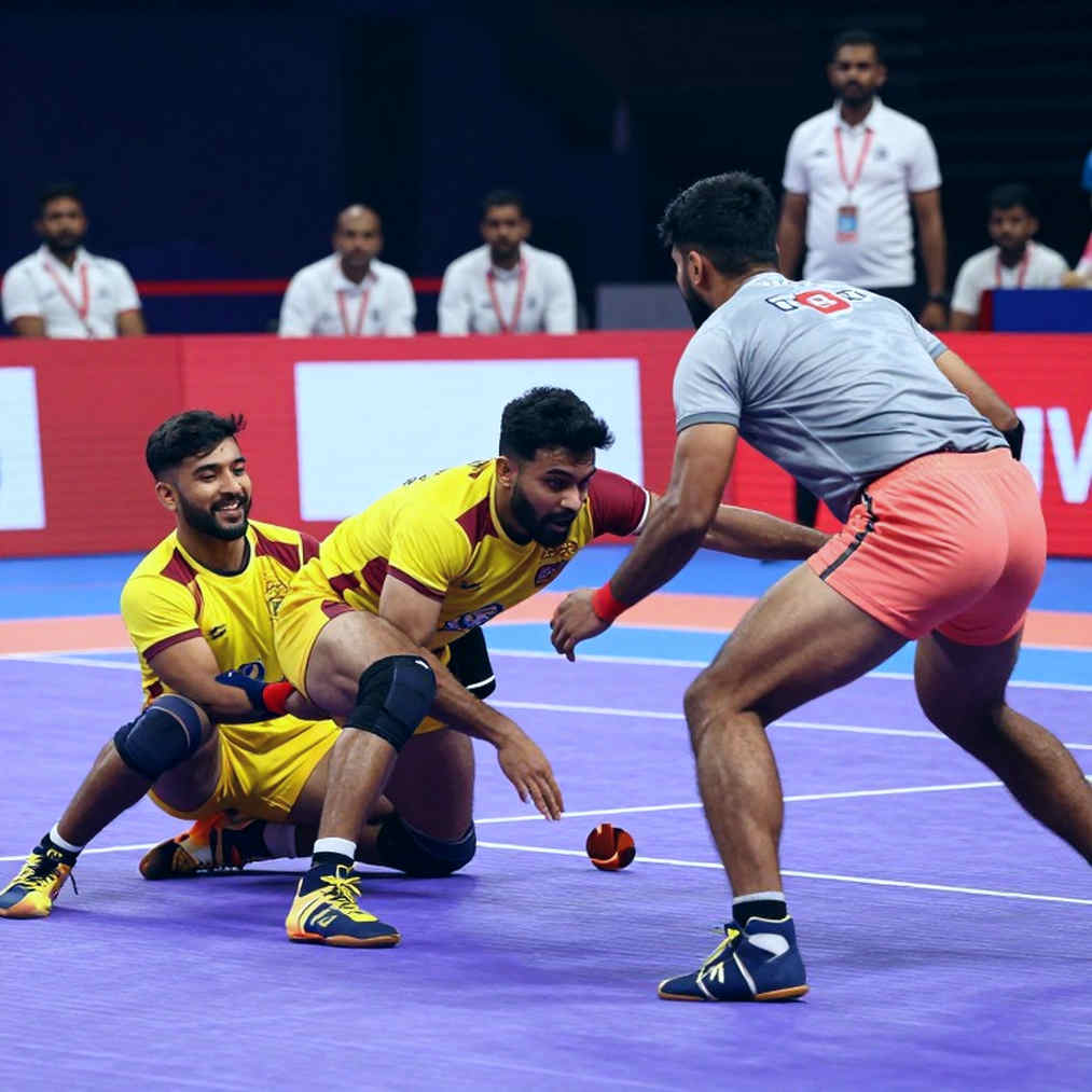 ত্রিশ সেকেন্ডের ঘড়ি নয়, ফুসফুসের ঘড়ি: কাবাড্ডির রেইড যে হিসাবটা কেউ লিখে রাখে না