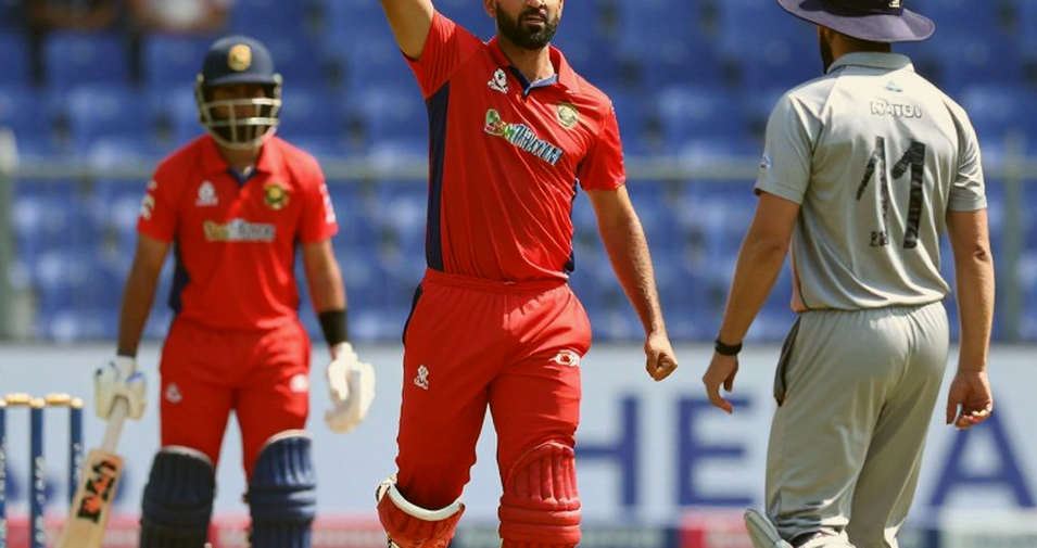 The Report With No Match: Cricket Analytics' Silent Failure and the Incomplete Blockchain Promise