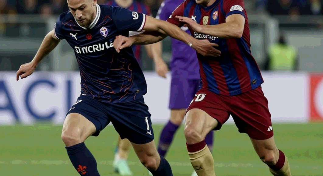 The Name That Returned to the Empty Cathedral: Forty-Year-Old David Silva and Hong Kong's Traffic Market The Name That Returned to the Empty Cathedral: Forty-Year-Old David Silva and Hong Kong's Traffic Market