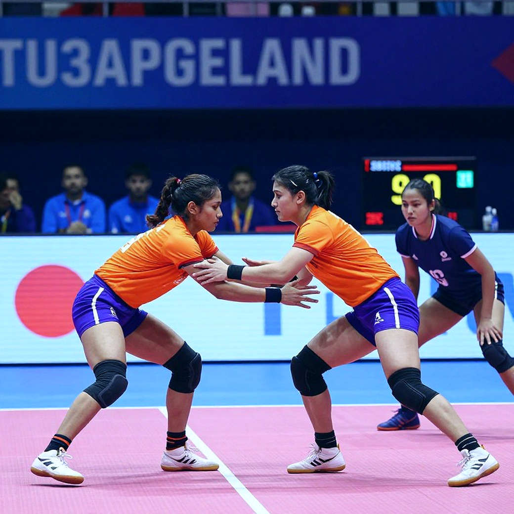 এশিয়াড ২০২৬: ৩৭-২১ স্কোরলাইনের আড়ালে ভারতের অপরাজিত রান — যে হিসাব সেমিফাইনালের আগে খোলা দরকার এশিয়াড ২০২৬: ৩৭-২১ স্কোরলাইনের আড়ালে ভারতের অপরাজিত রান — যে হিসাব সেমিফাইনালের আগে খোলা দরকার