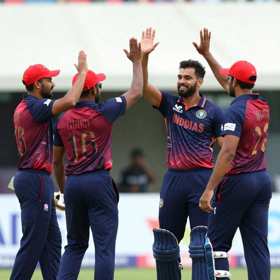 শিশিরের ছায়ায় ছয় বোলার: চ্যাম্পিয়ন্স ট্রফির আগে ভারতের অসমাপ্ত হিসাব