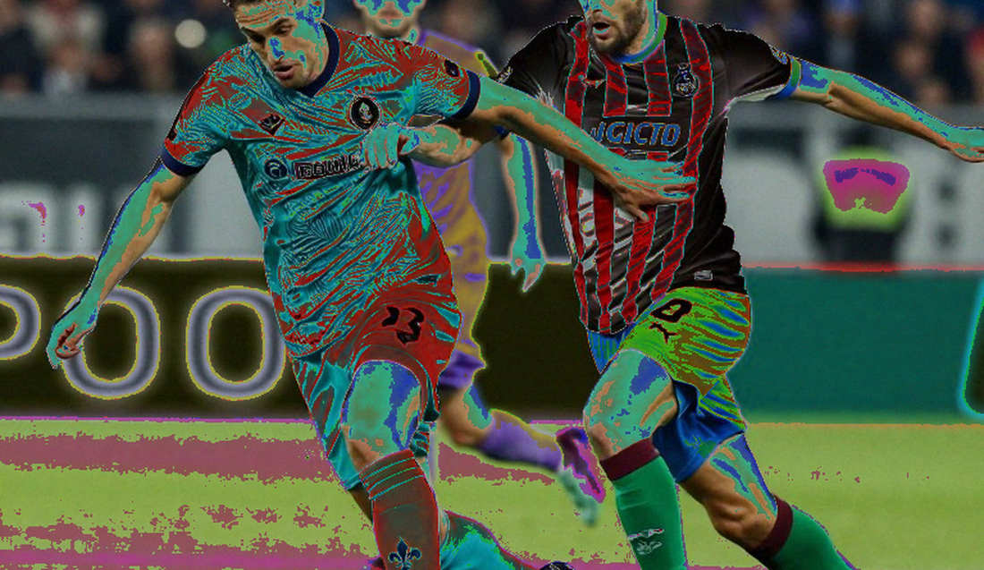 হালান্দের 'একসাথে থাকো' আর অ্যানফিল্ডের খাতা: ম্যান সিটির আসল সংকট মাঠে নয়, হিসাবে হালান্দের 'একসাথে থাকো' আর অ্যানফিল্ডের খাতা: ম্যান সিটির আসল সংকট মাঠে নয়, হিসাবে