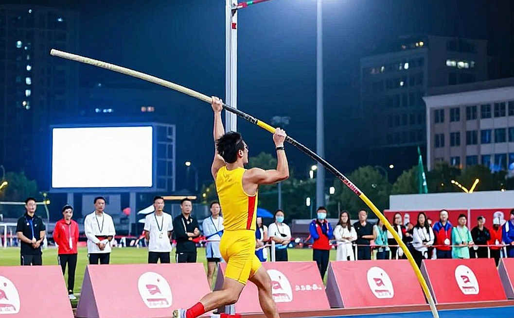 এক রাতের সোনা: যে জুতোর নিয়ম এশিয়ান গেমসের রেস ওয়াকের ফলাফল মুছে দিল