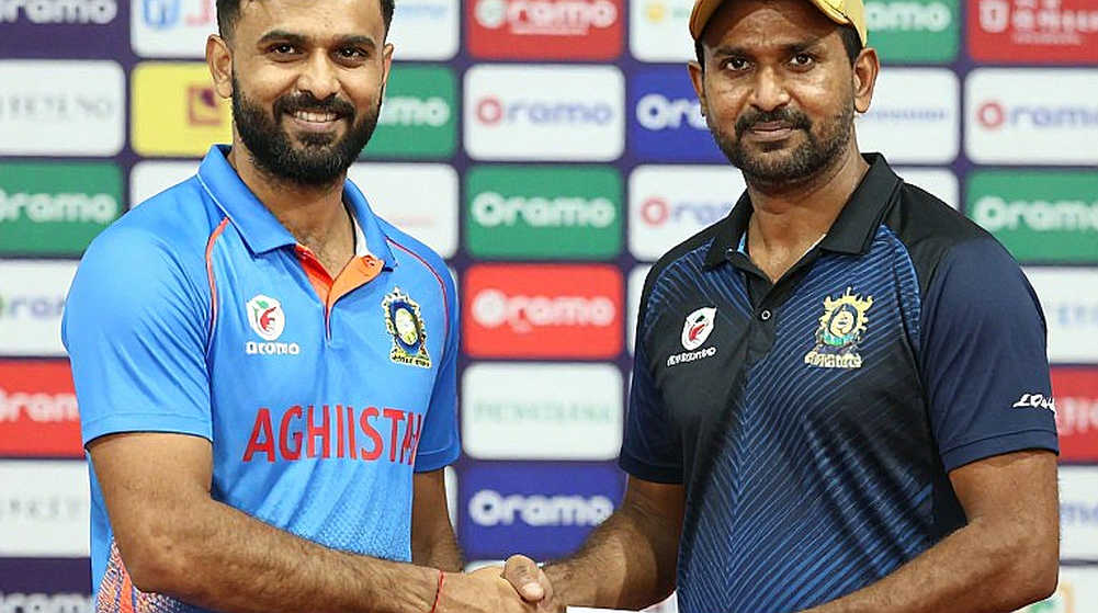নিখিলের নীরবতা: মোহাম্মদ শামির বাদ পড়ার পেছনে কি আসলে অযোগ্যতা, নাকি এক অলিখিত নীতি? নিখিলের নীরবতা: মোহাম্মদ শামির বাদ পড়ার পেছনে কি আসলে অযোগ্যতা, নাকি এক অলিখিত নীতি?
