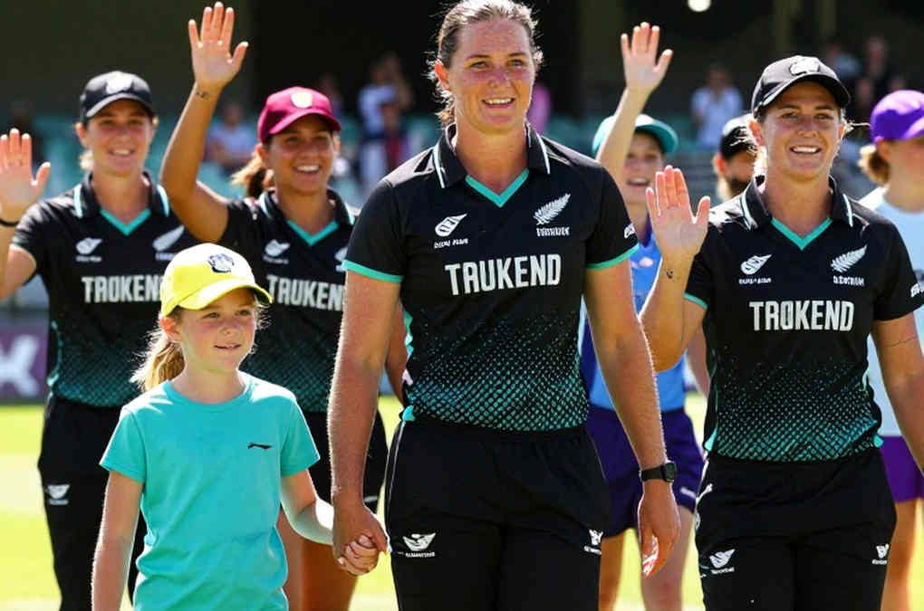 Asia's Regular Season: Where the Middle Overs Became a Resource Bar