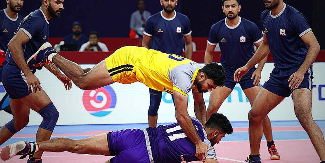 ৬৩-৩১: কাবাডির স্কোরকার্ড, তিনটি অল-আউট এবং একটি অসমাপ্ত যাচাই